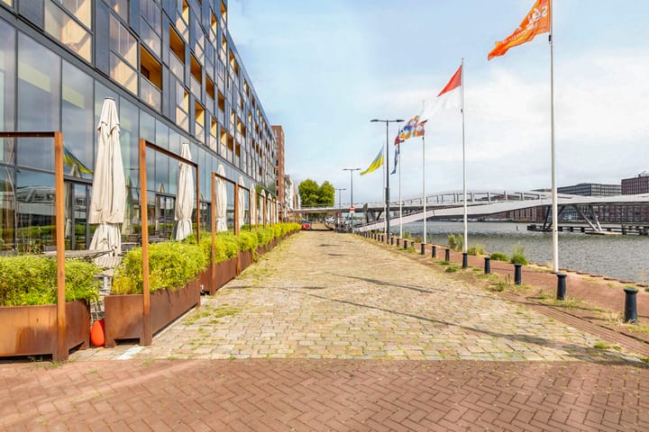 Foto 32 van Tosaristraat 25