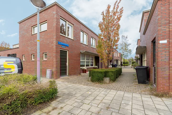 Photo 2 of J.J. Slauerhoffstraat 76