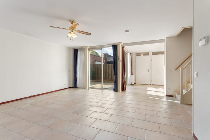 Foto 7 van J.J. Slauerhoffstraat 76