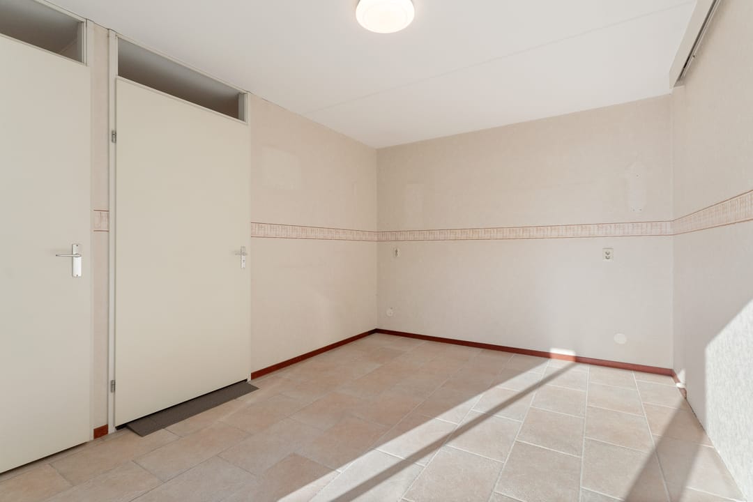 Foto 11 van J.J. Slauerhoffstraat 76