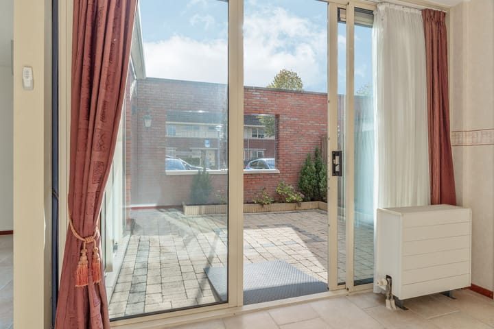 Foto 14 van J.J. Slauerhoffstraat 76