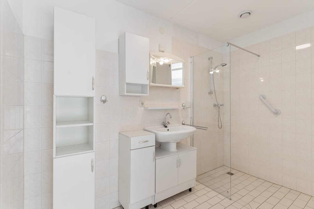 Foto 16 van J.J. Slauerhoffstraat 76