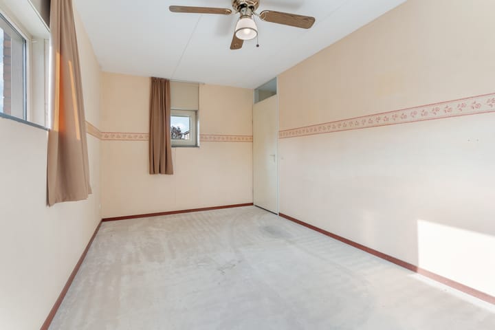 Foto 34 van J.J. Slauerhoffstraat 76