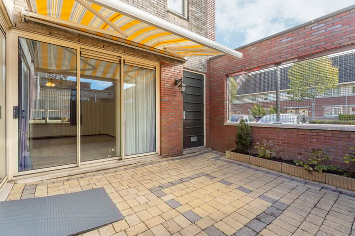 Foto 36 van J.J. Slauerhoffstraat 76