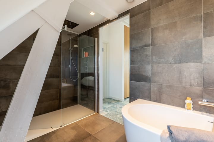 Foto 27 van Breitnerstraat 90-E