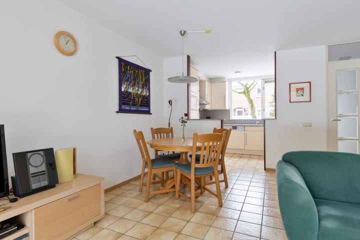 Foto 11 van Veenweidestraat 31