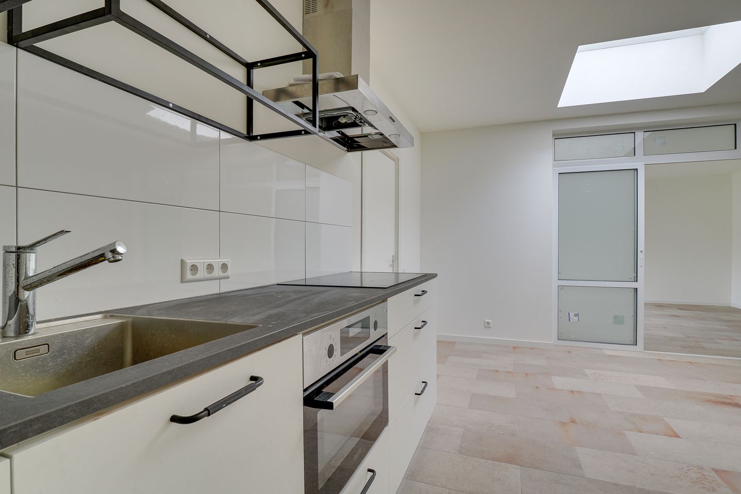 Photo 20 of Koninginnenlaan 8