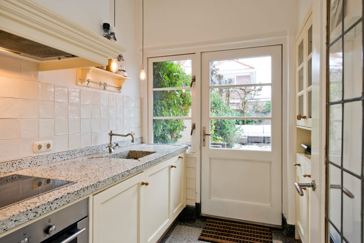 Foto 17 van Roemer Visscherstraat 36