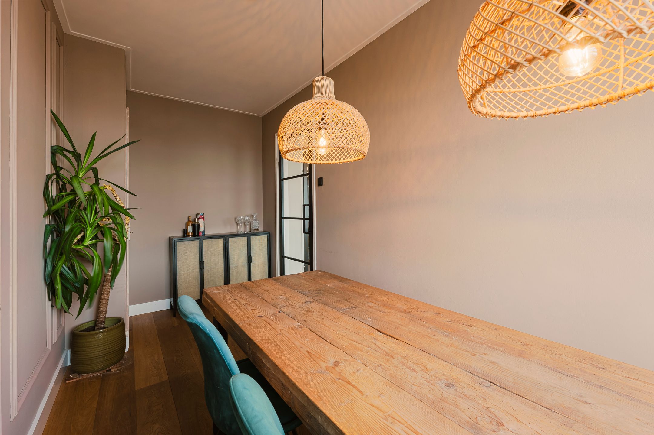 Foto 9 van Hoofdweg 275-3