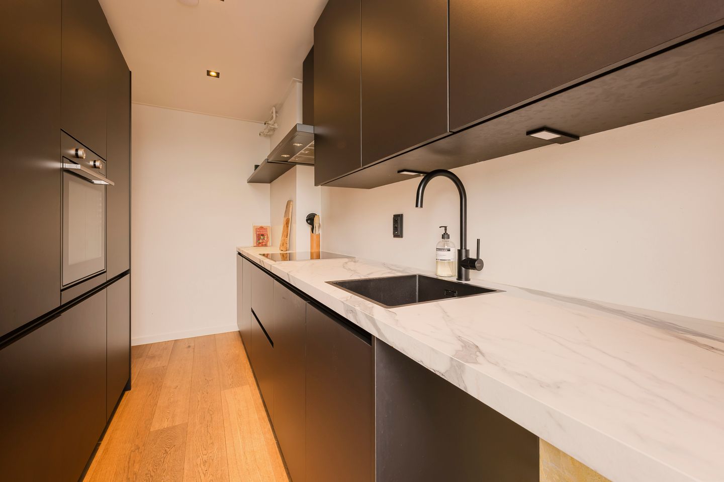 Foto 10 van Hoofdweg 275-3