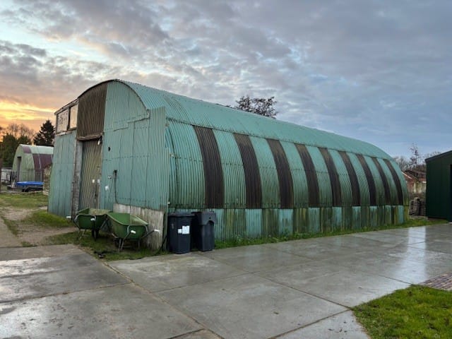 Bekijk foto 2 van Vijfhuizerdijk 187