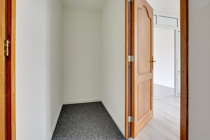 Foto 20 van Koninginnenlaan 8-C