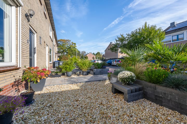 Foto 26 van Hendrik Schaarstraat 8