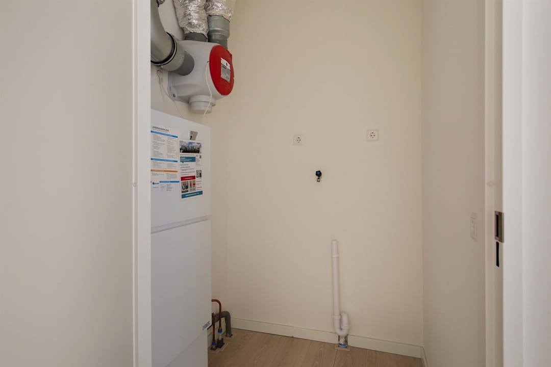 Foto 8 van Bottelarijstraat 253