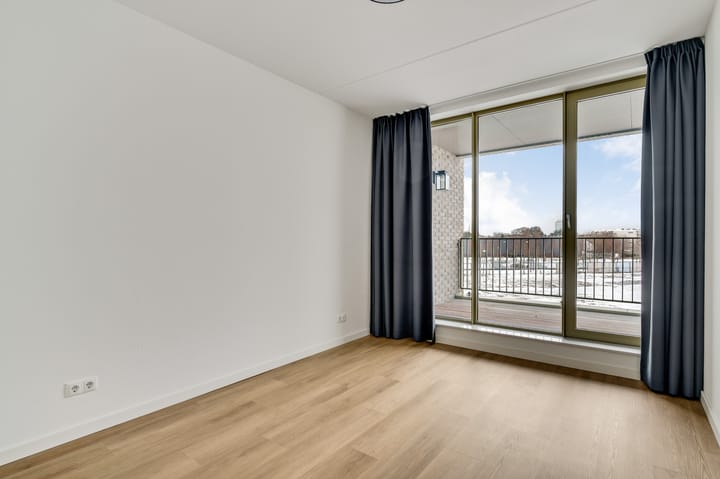 Foto 9 van Frederik Hendriklaan 58-B02