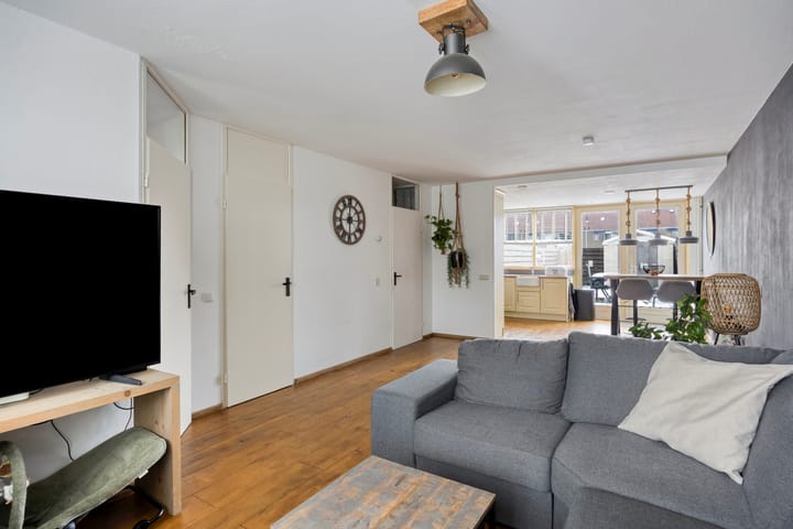 Foto 13 van Boterbloem 137