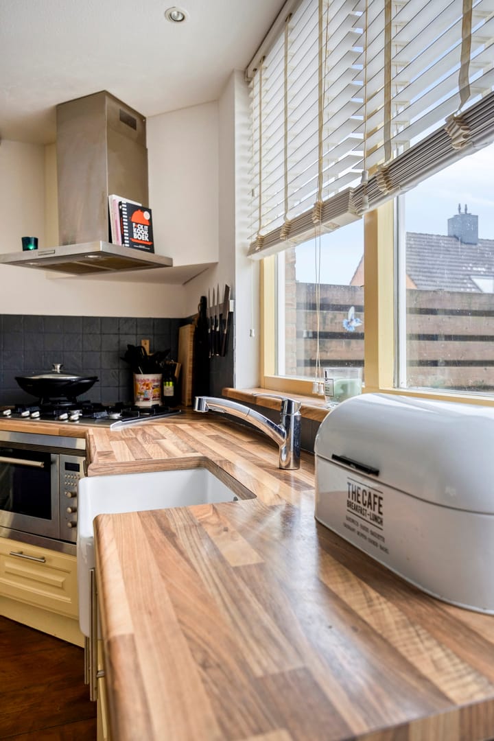 Foto 15 van Boterbloem 137