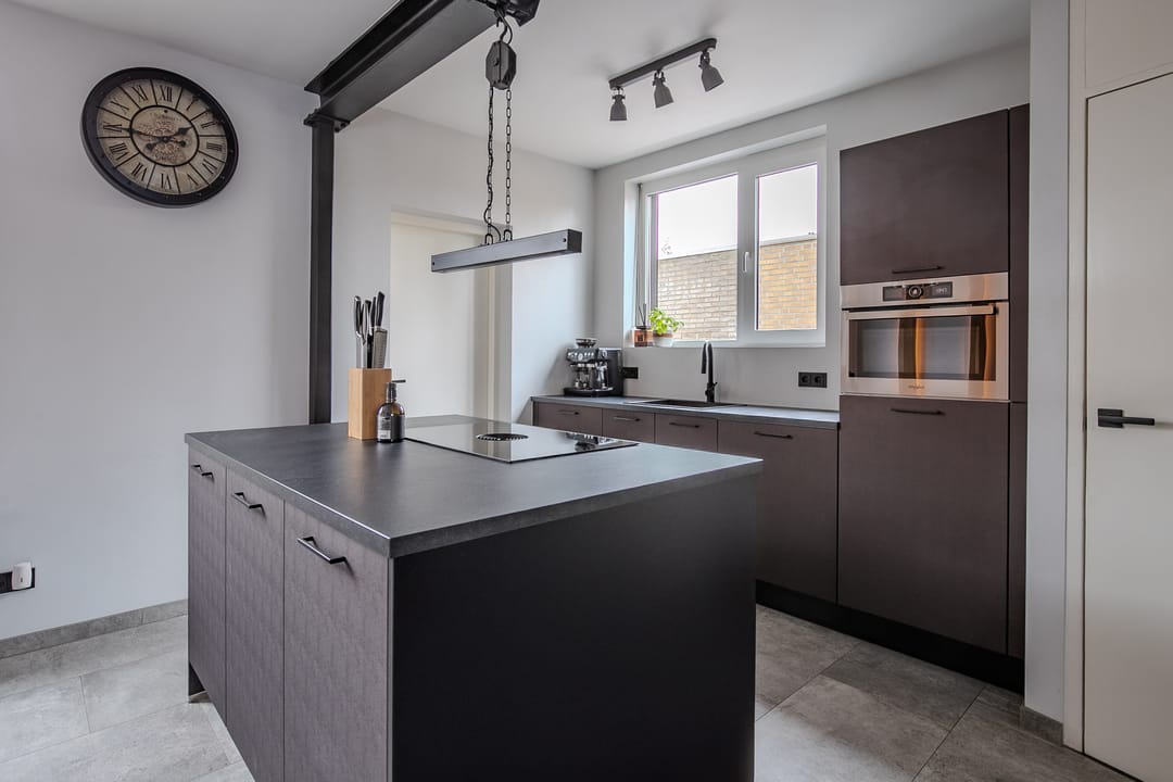 Foto 8 van Bernhardstraat 11