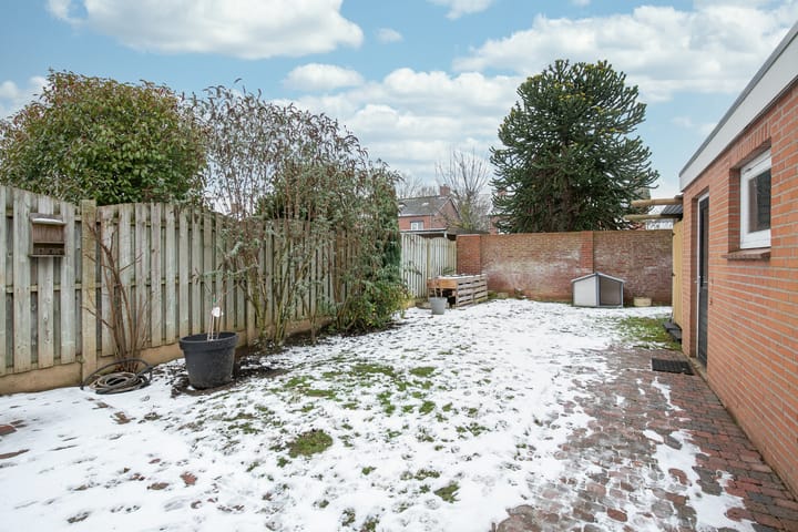 Foto 19 van Bernhardstraat 11