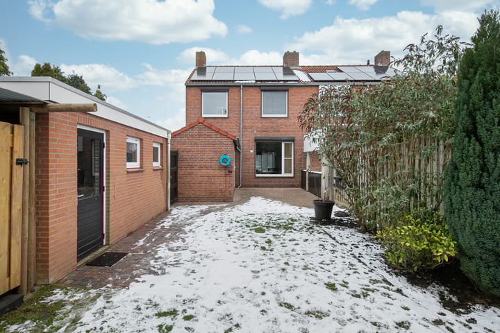 Foto 20 van Bernhardstraat 11