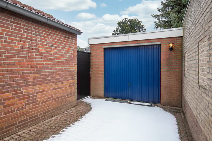 Foto 21 van Bernhardstraat 11