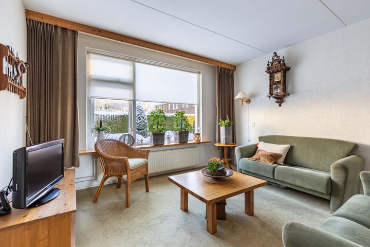 Photo 3 of Castor 7-B