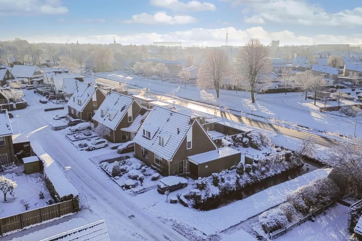 Photo 33 of Castor 7-B