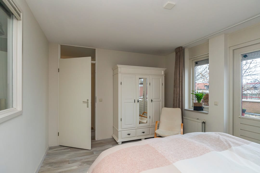 Foto 23 van Burgemeester Kampschöerstraat 10-B