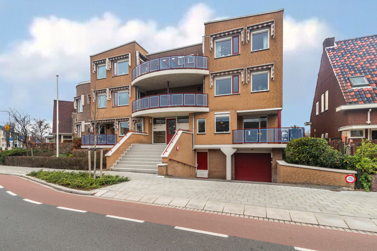 Foto 40 van Burgemeester Kampschöerstraat 10-B