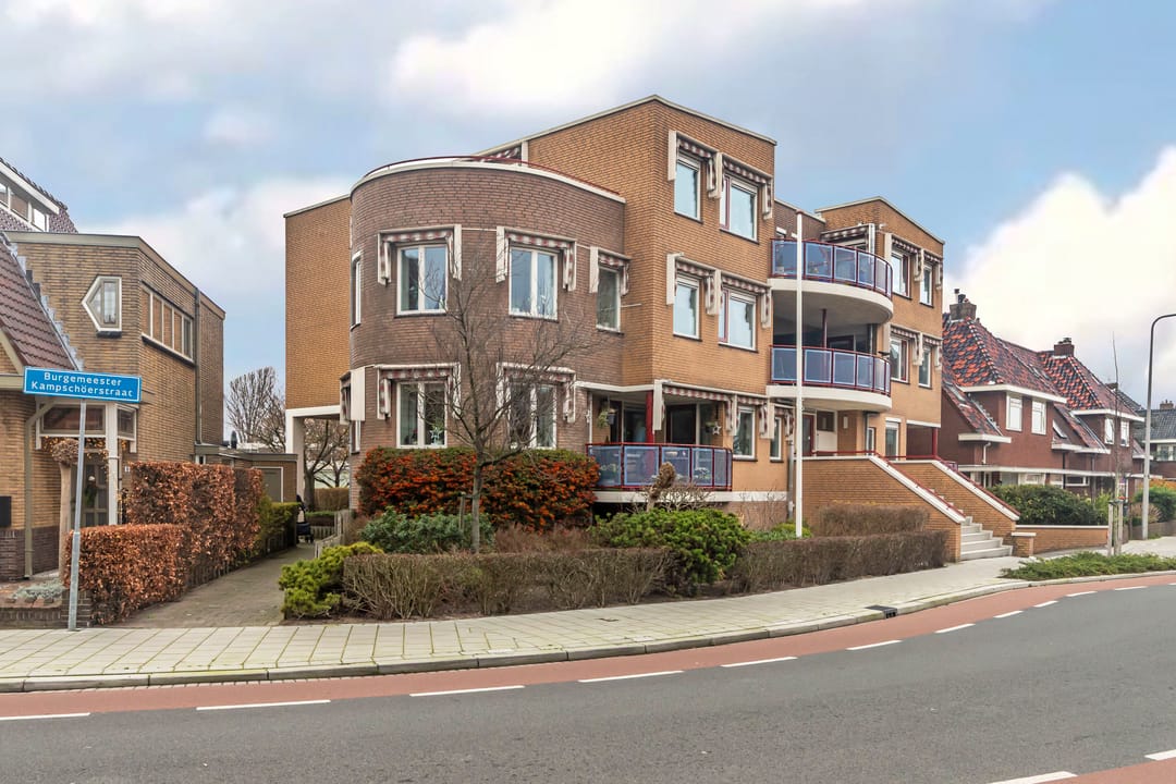 Foto 41 van Burgemeester Kampschöerstraat 10-B