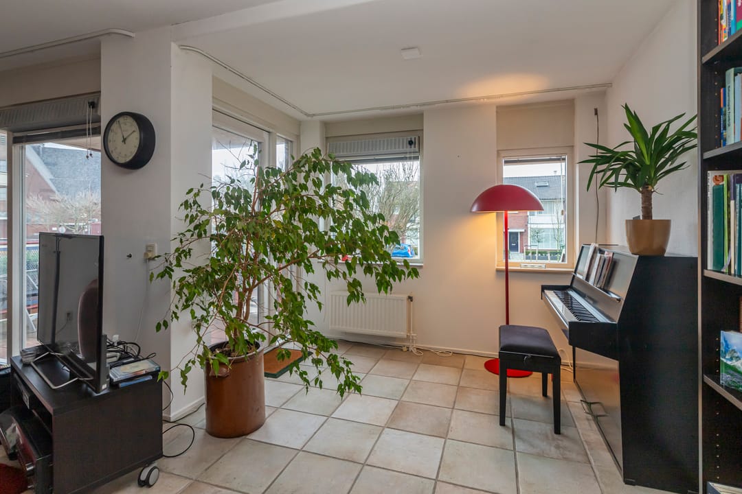 Foto 17 van Burgemeester Kampschöerstraat 10-B