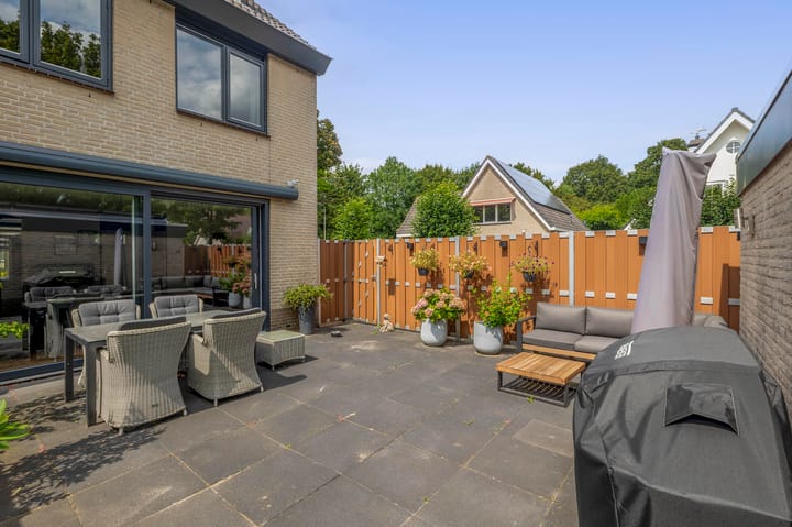 Foto 28 van Clara Wichmannstraat 27