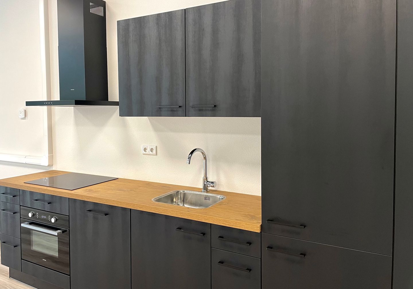 Bekijk foto 5 van Friesestraatweg 143-1