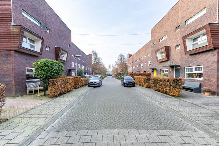 Foto 9 van Henk Plenterlaan 52