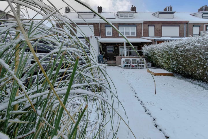 Foto 40 van Bredastraat 11