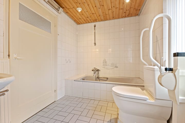 Foto 32 van Esscheweg 67