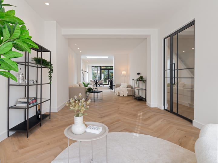 Foto 2 van Rijksweg Zuid 107-A