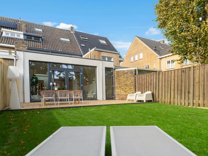 Foto 3 van Rijksweg Zuid 107-A