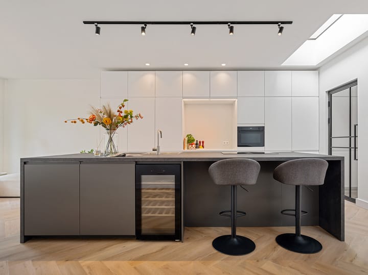 Foto 15 van Rijksweg Zuid 107-A