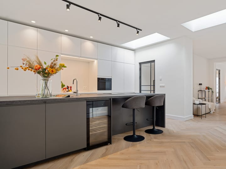 Foto 16 van Rijksweg Zuid 107-A