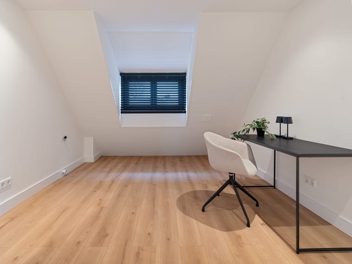 Foto 34 van Rijksweg Zuid 107-A