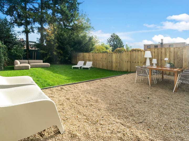 Foto 38 van Rijksweg Zuid 107-A