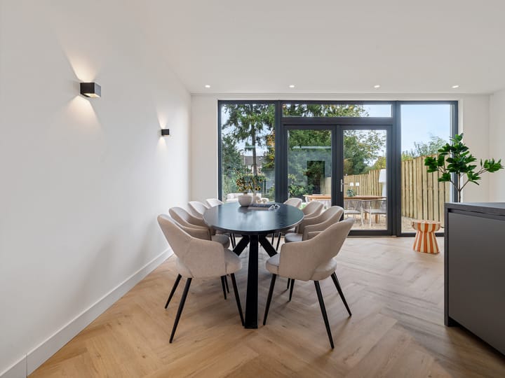 Foto 13 van Rijksweg Zuid 107-A