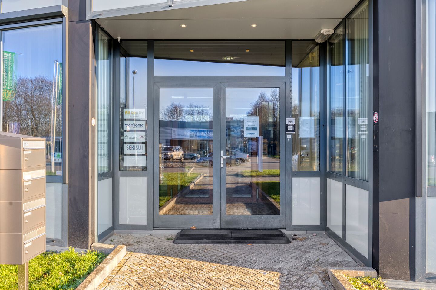 View photo 2 of Business Park Stein 205