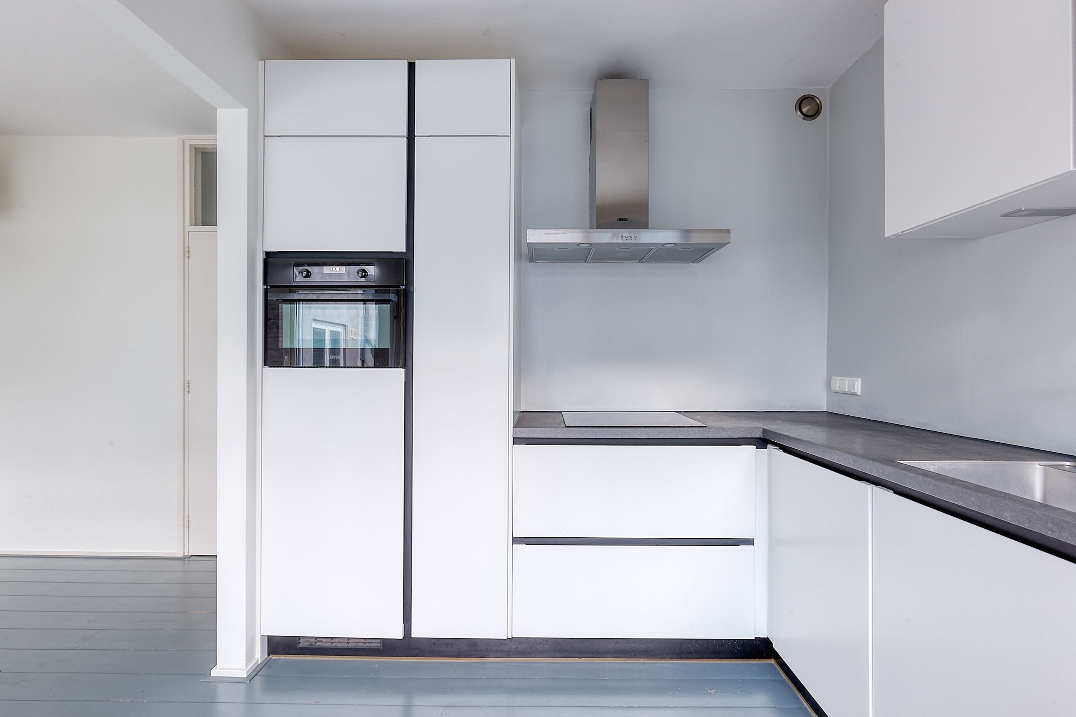 Photo 9 of Hooikade 10-A