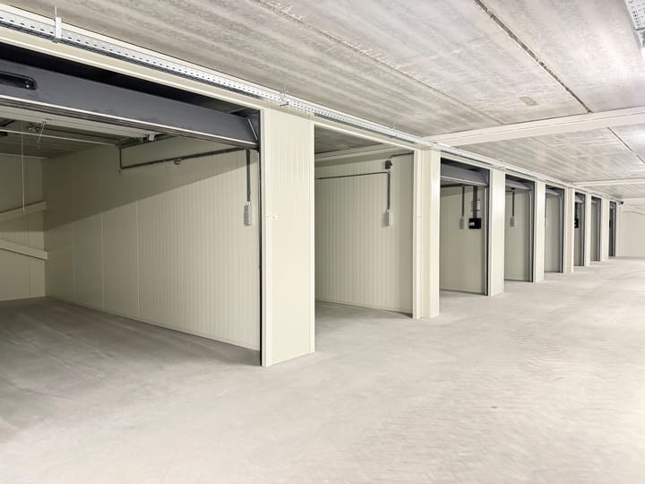 Steur 258, Waddinxveen