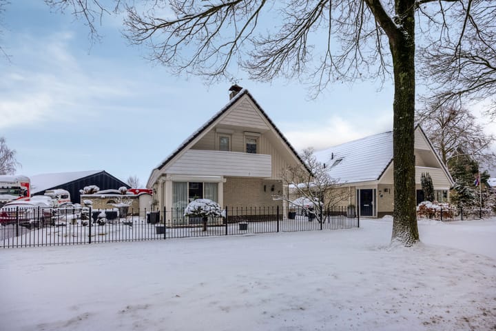 Foto 2 van Veluwelaan 2