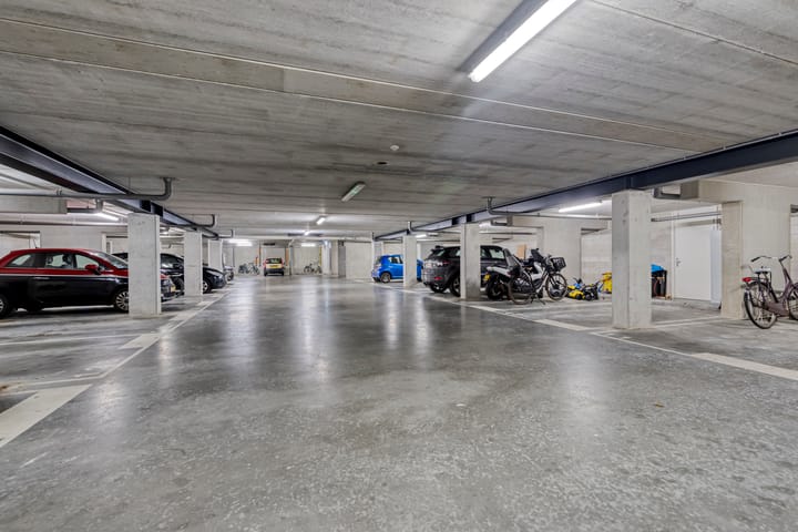 Foto 21 van Voltastraat 148