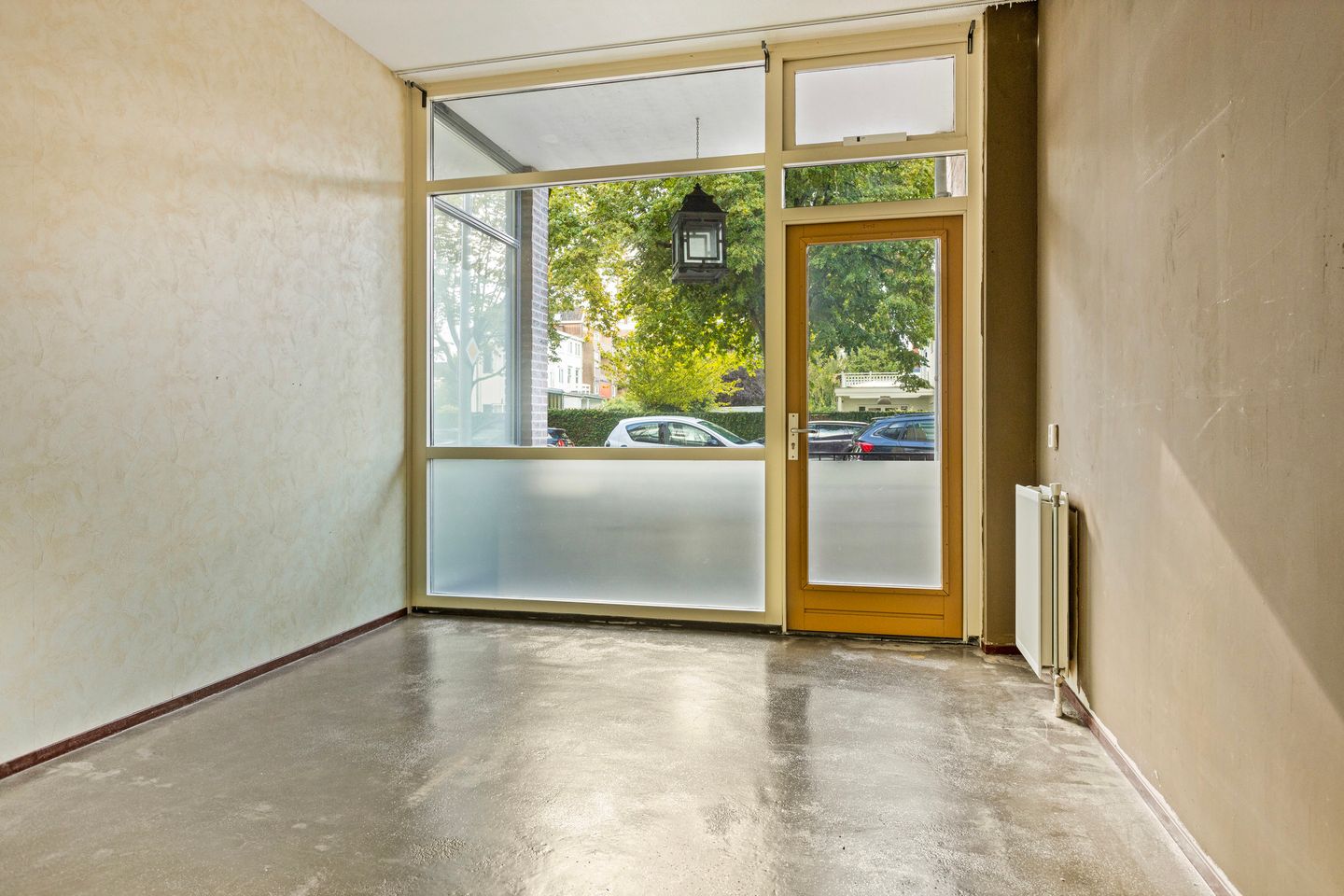 Photo 10 of Burgemeester Knappertlaan 14