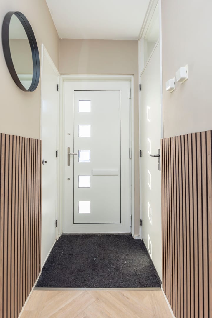 Photo 6 of Van Kinschotstraat 27